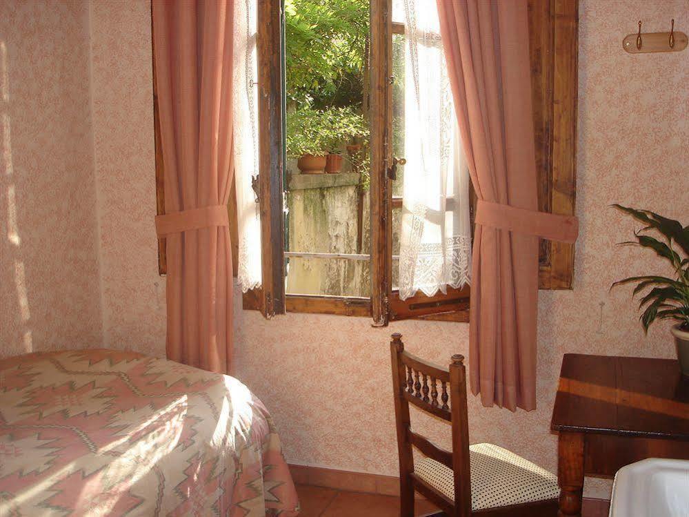Locanda Orchidea Florence Exterior photo