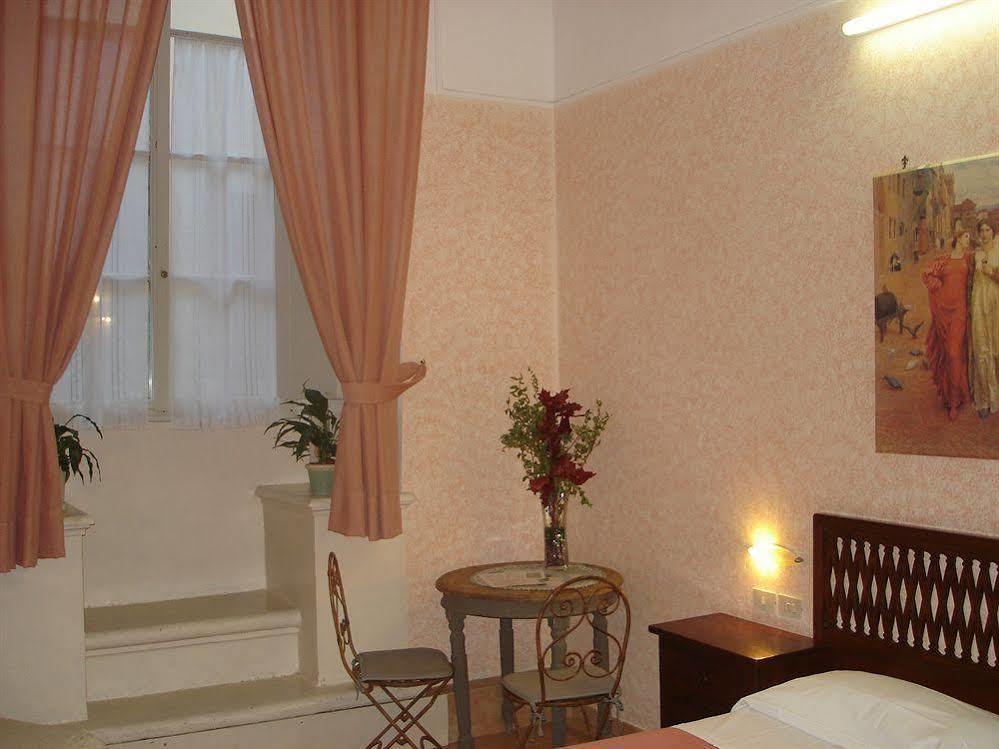 Locanda Orchidea Florence Exterior photo
